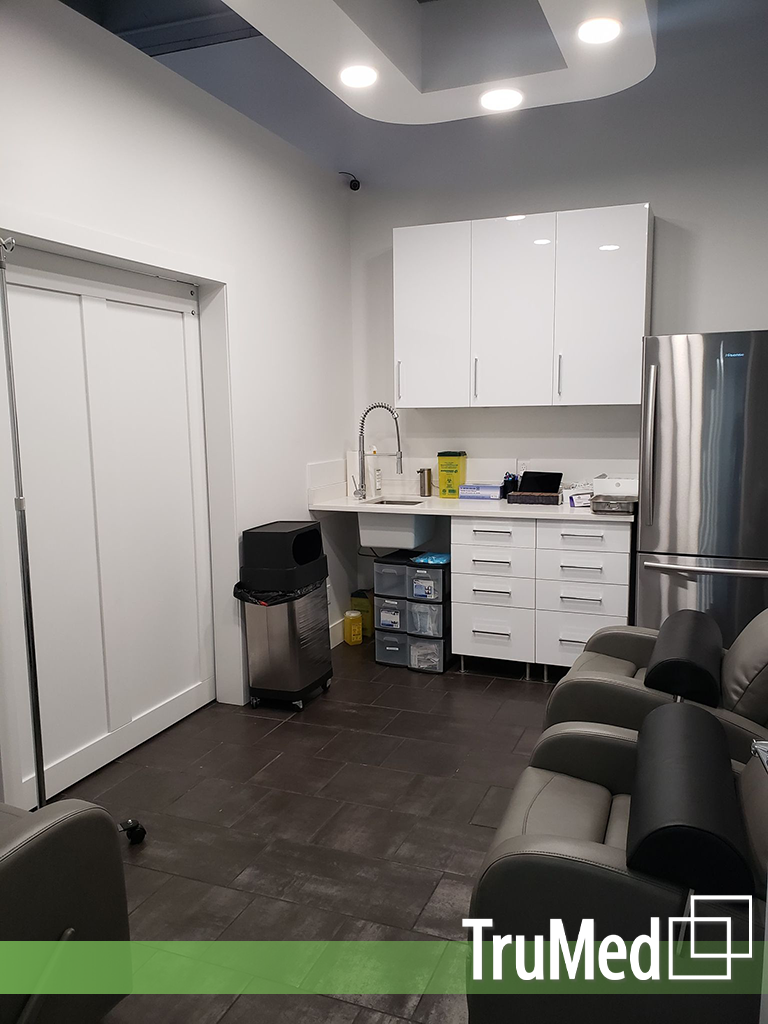 Small IV Therapy Room